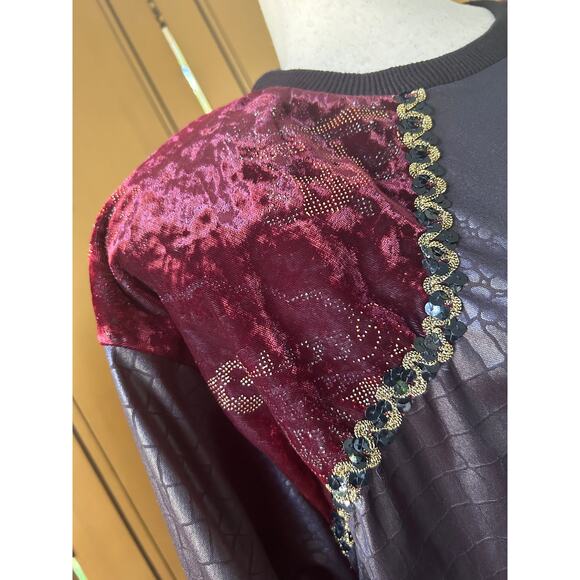 Long sleeves top, mixed media with crocodile print, velvet and sequins, size L - Picture 3 of 6
